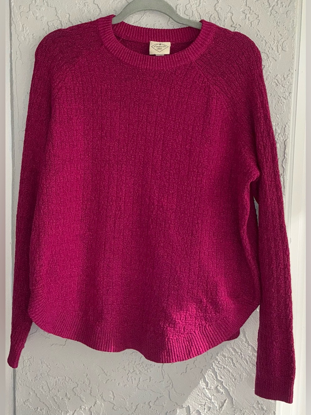 St. John's Bay Fuchsia Crewneck Sweater